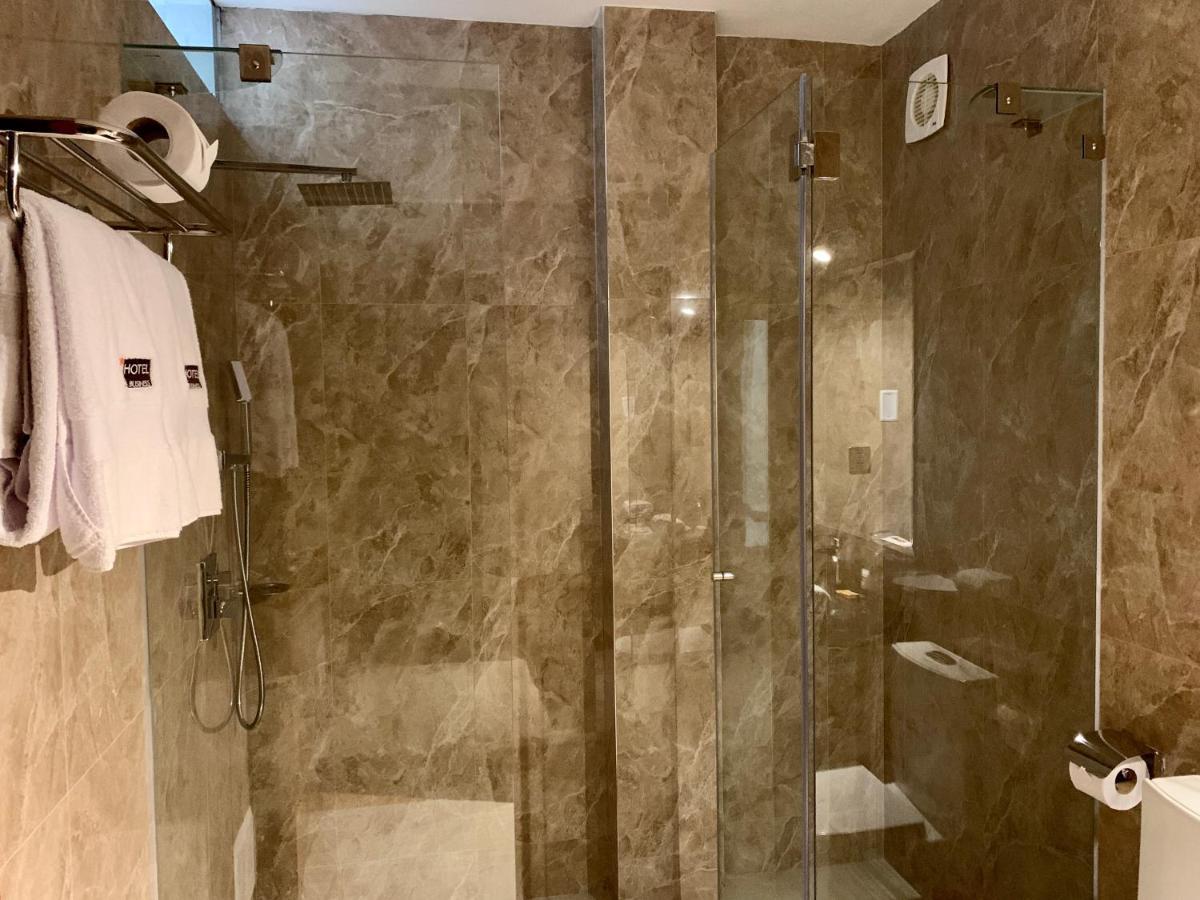 Sm Hotel 3*