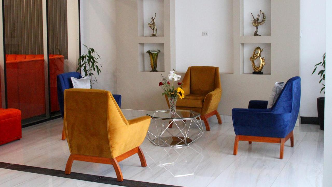 Sm 3* Lima