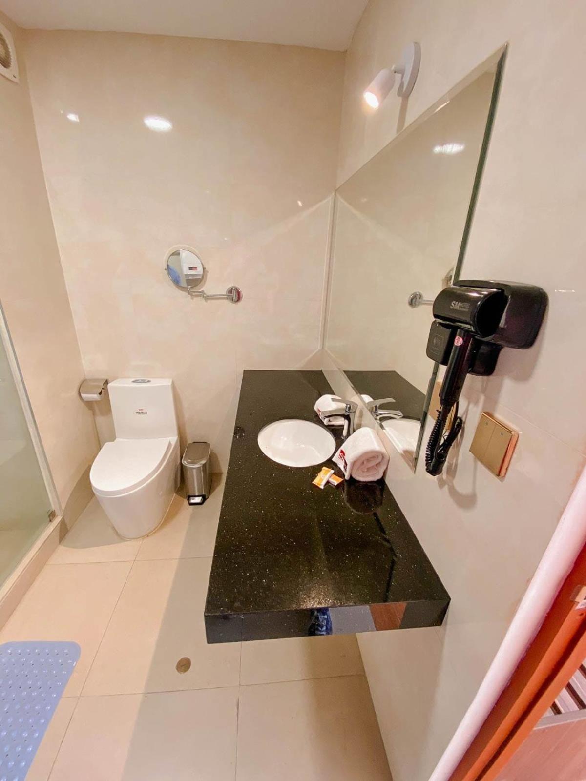 Sm Hotel